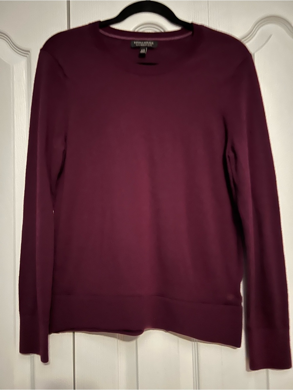 Banana Republic Merino Wool Women’s Crewneck Sweater in Burgundy